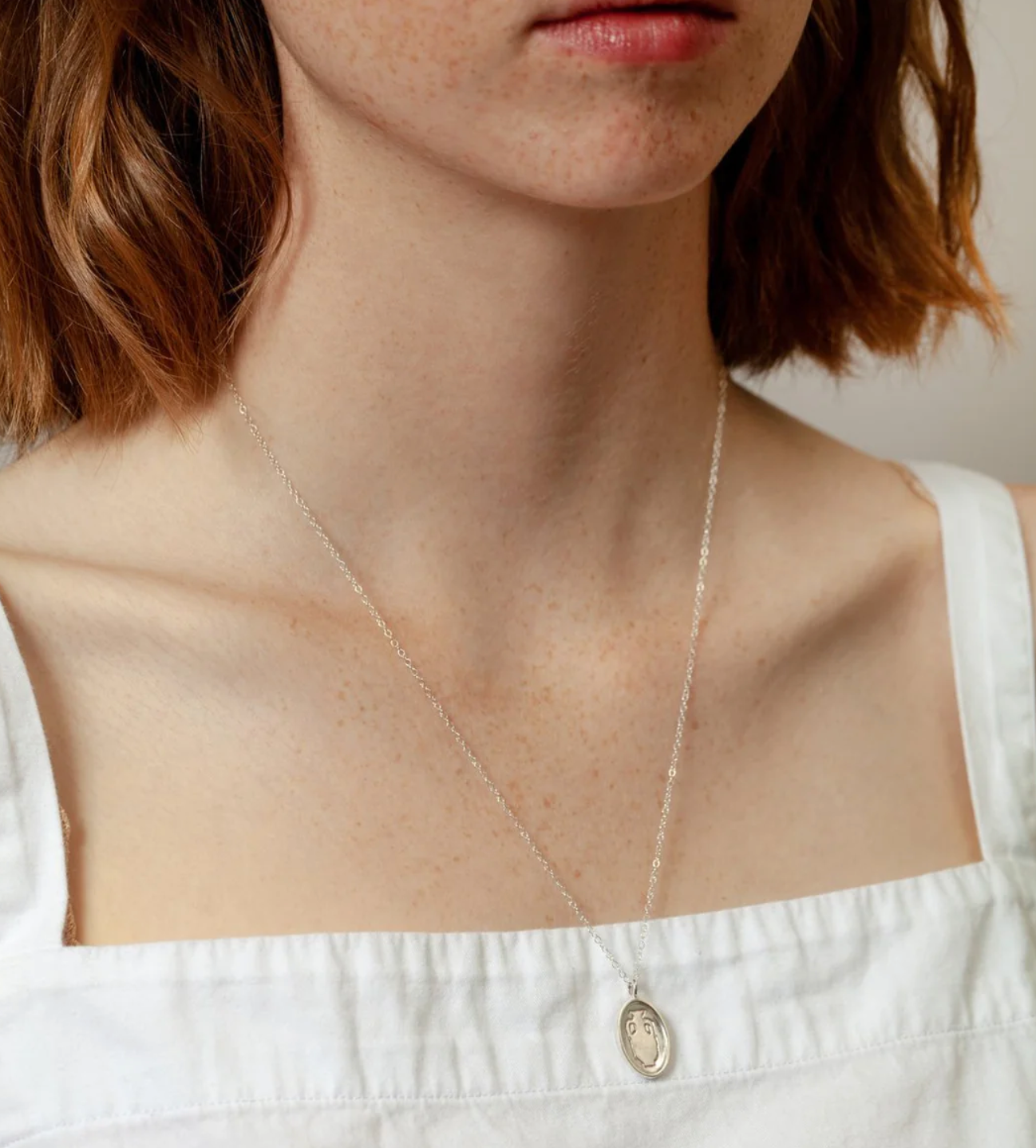 Collar Amphora